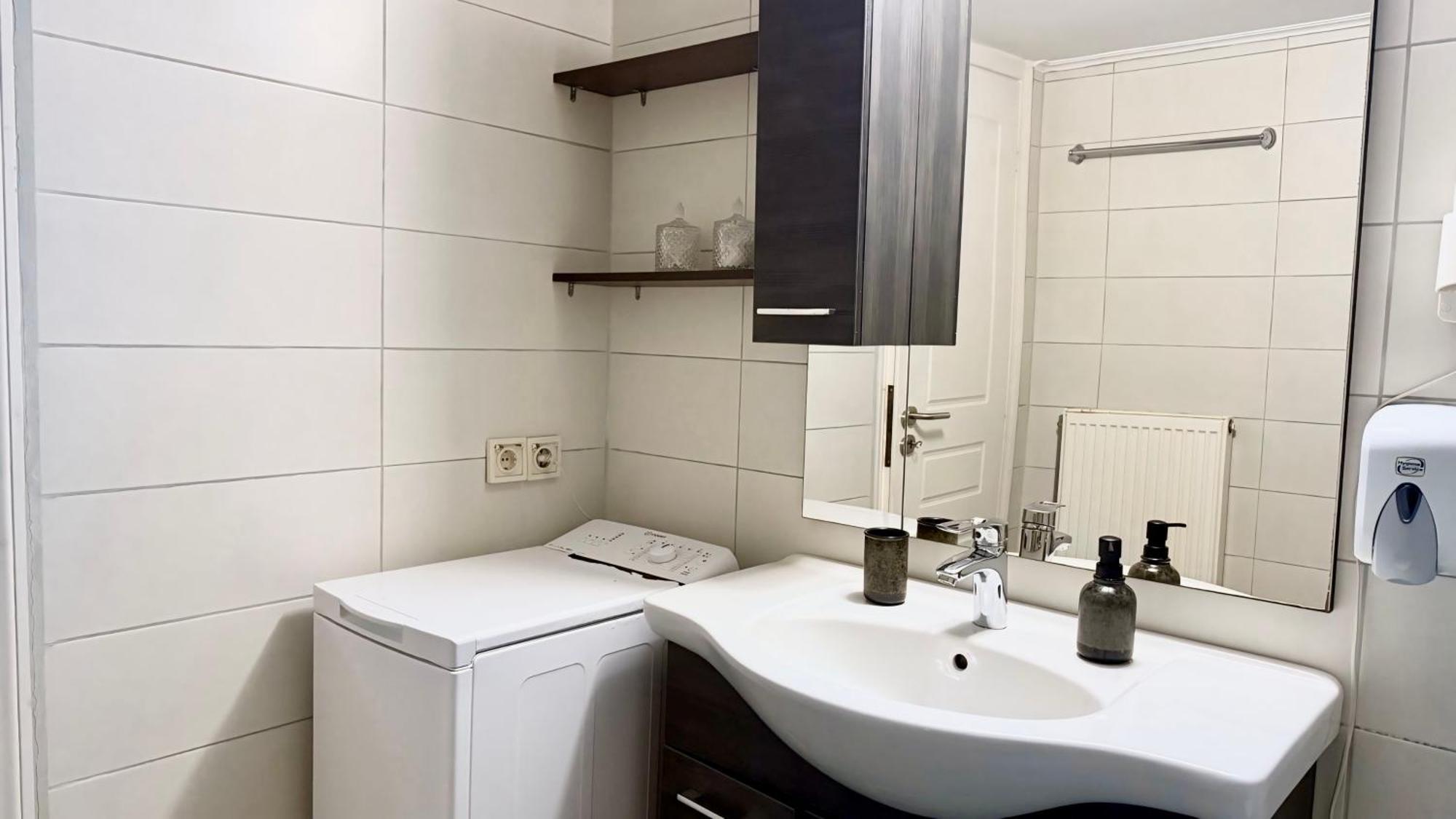 La Perla Apartment 2 Kalamáta Eksteriør bilde